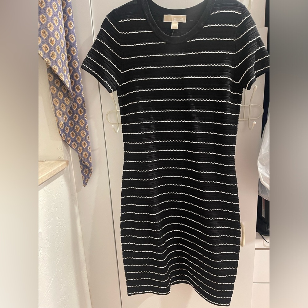 Michael Kors Stretch Scallop Design Dress
